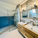 Lilac Luxury Villa Prague ヴィラ *