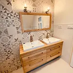 Lilac Luxury Villa Prague