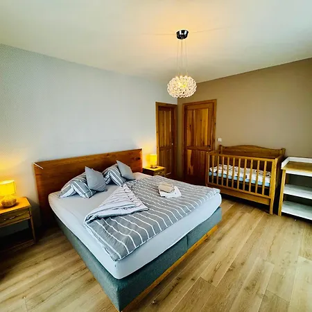 Lilac Luxury Prague ヴィラ *